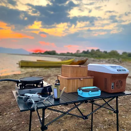 4x4 Car Campismo de Luxo Theth