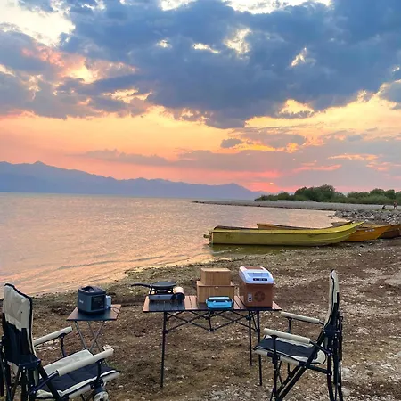 4x4 Car Campismo de Luxo *